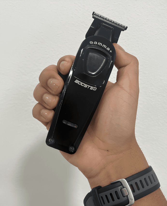 Desmontagem e diagnóstico de clipper profissional